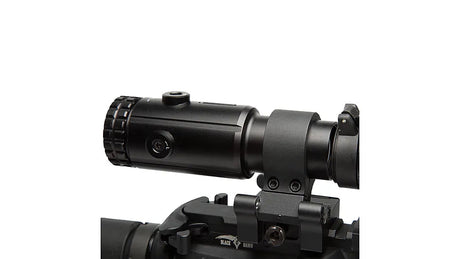 Sightmark T-5 suurentaja with LQD Flip to Side punapistetähtäinkiinnike