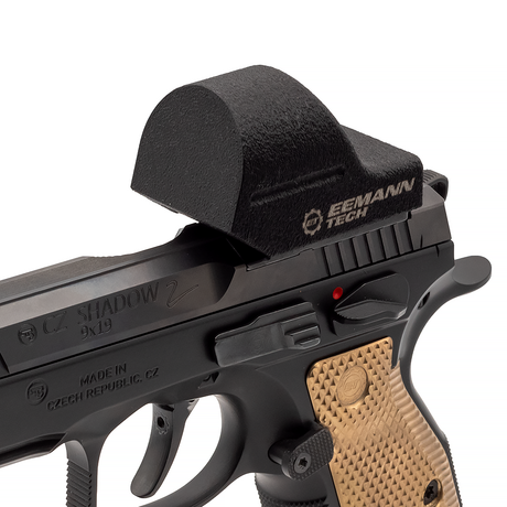 Trijicon SRO kova sadesuoja